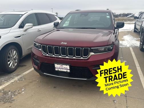 2024 Jeep Grand Cherokee Laredo