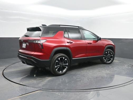 Radiant Red Tintcoat 2026 Chevrolet Equinox AWD RS