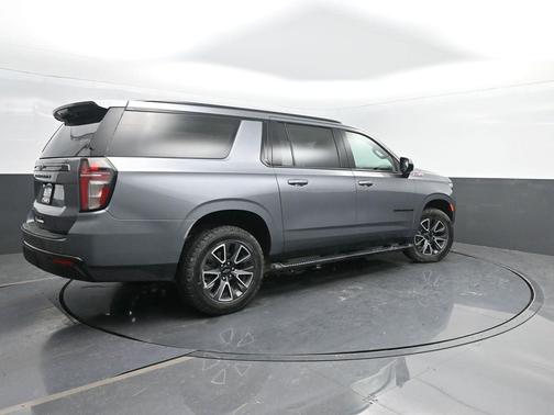 2021 Chevrolet Suburban 4WD Z71