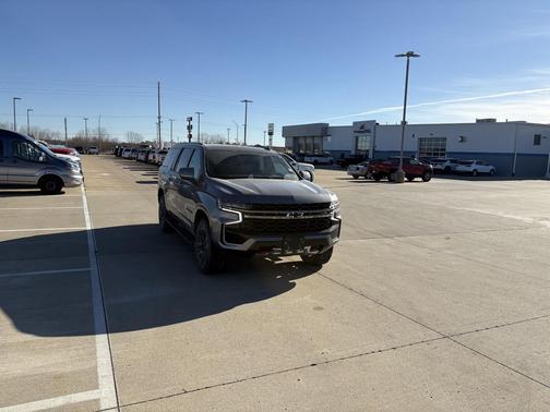 2021 Chevrolet Suburban 4WD Z71