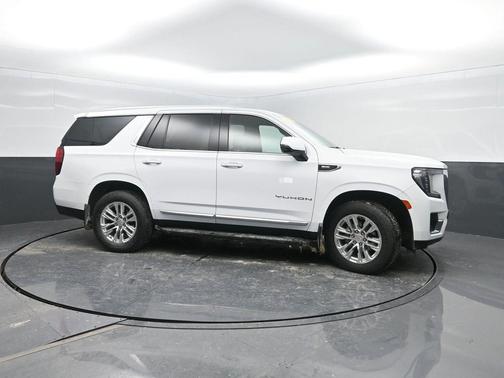 2022 GMC Yukon SLT