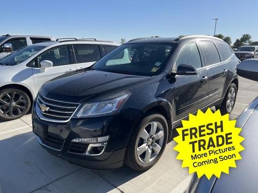 Photo 1 of 6 of 2016 Chevrolet Traverse 1LT