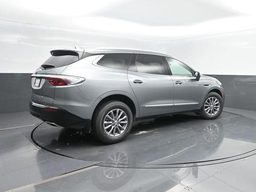 2023 Buick Enclave Essence AWD