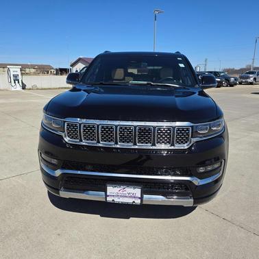 2022 Jeep Grand Wagoneer Series III 4x4