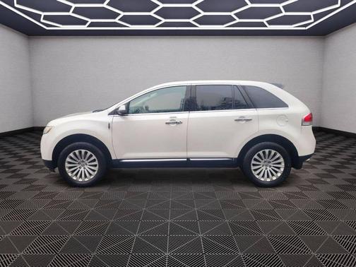 2012 Lincoln MKX Base