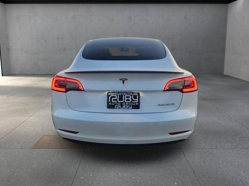 2021 Tesla Model 3 Performance