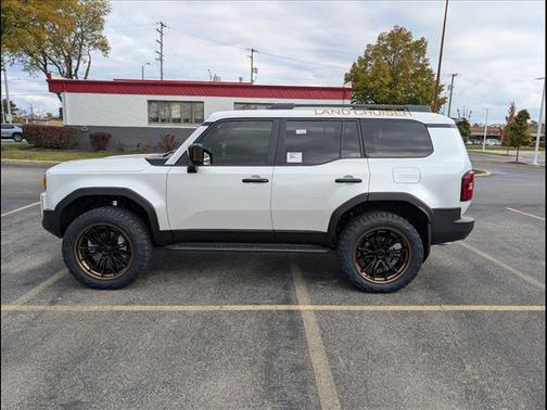 2026 Toyota Land Cruiser Base