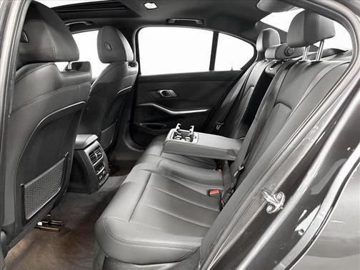 2019 BMW 330 xDrive