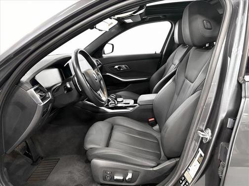 2019 BMW 330 xDrive