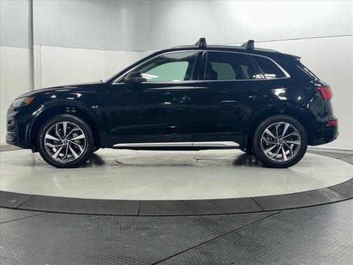 2021 Audi Q5 45 Premium Plus
