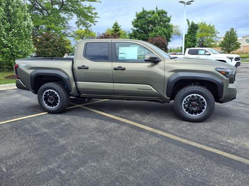 2025 Toyota Tacoma TRD Off Road