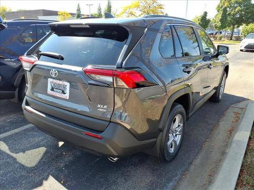 2025 Toyota RAV4 XLE