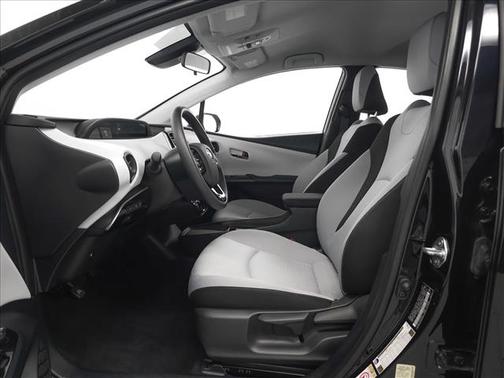 Midnight Black Metallic 2022 Toyota Prius XLE