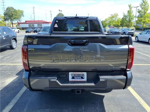 2026 Toyota Tundra Hybrid Platinum