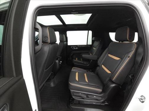 Summit White 2024 GMC Yukon XL 4WD AT4