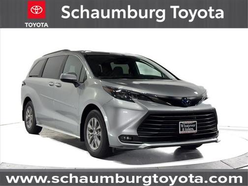 2025 Toyota Sienna XLE