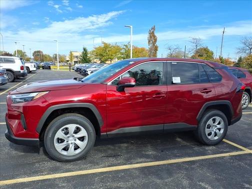 2025 Toyota RAV4 LE