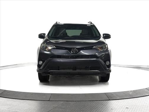 2017 Toyota RAV4 Platinum