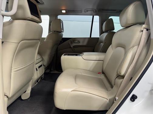 2017 INFINITI QX80 Base
