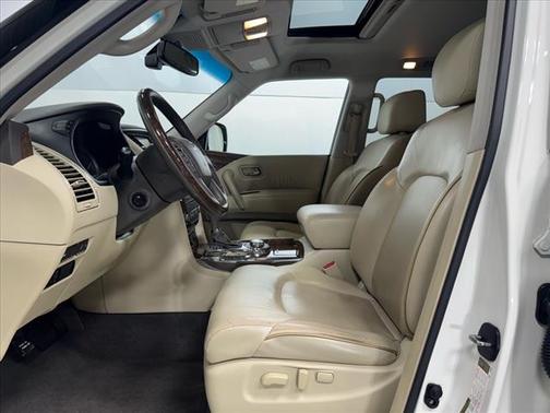 2017 INFINITI QX80 Base