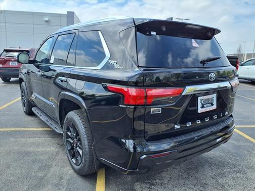 2025 Toyota Sequoia Base
