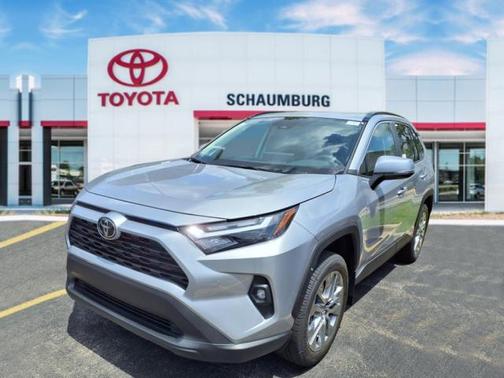 2025 Toyota RAV4 XLE Premium