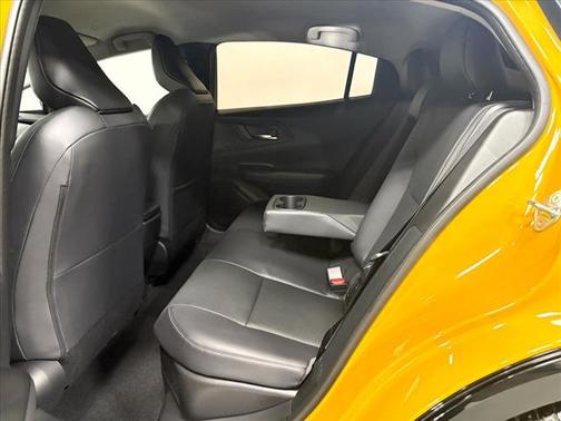 2025 Toyota Prius L