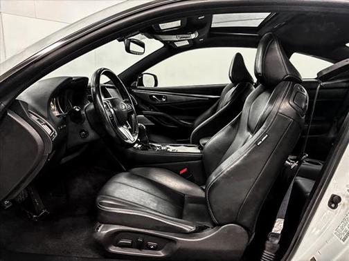 2018 INFINITI Q60 3.0T LUXE