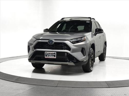 2024 Toyota RAV4 Hybrid SE