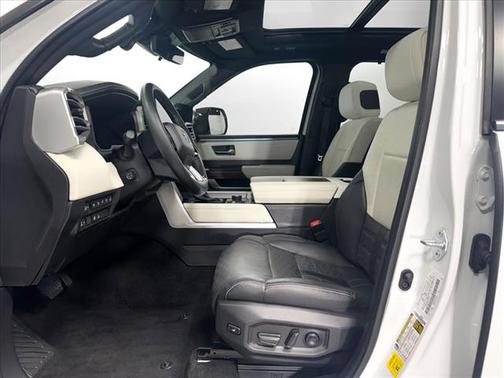 2024 Toyota Sequoia Capstone