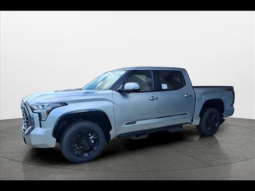 2025 Toyota Tundra Hybrid Platinum