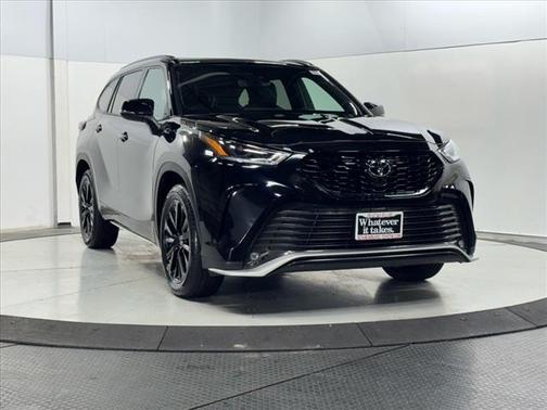 2024 Toyota Highlander XSE