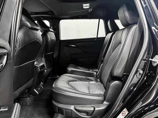 2024 Toyota Highlander XSE