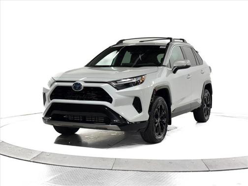 2024 Toyota RAV4 Hybrid SE