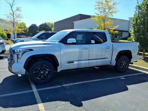 2026 Toyota Tundra Hybrid Platinum