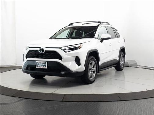 Ice Cap 2023 Toyota RAV4 XLE