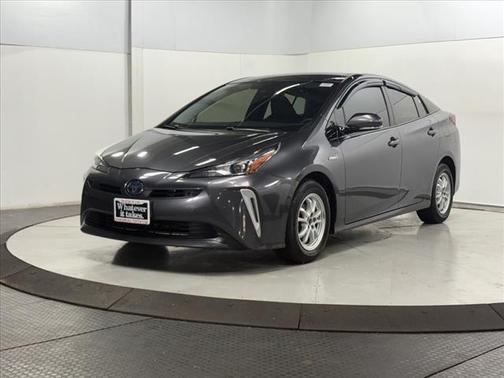 2020 Toyota Prius LE