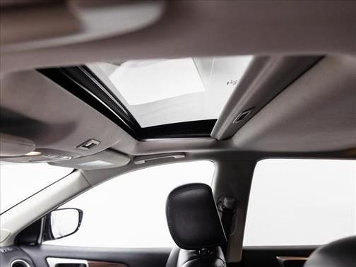 2017 Nissan Pathfinder Platinum