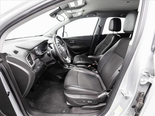Silver Ice Metall 2017 Chevrolet Trax LT