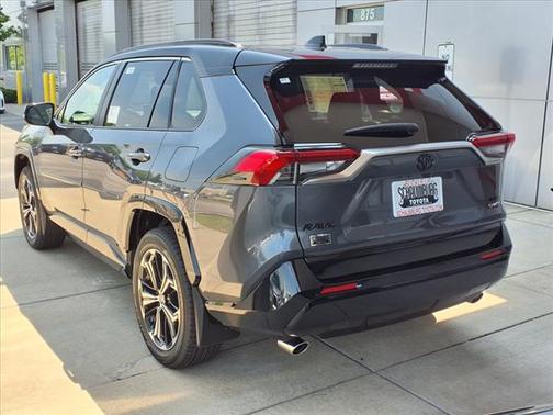 2025 Toyota RAV4 Hybrid SE