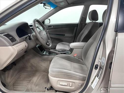 2006 Toyota Camry LE