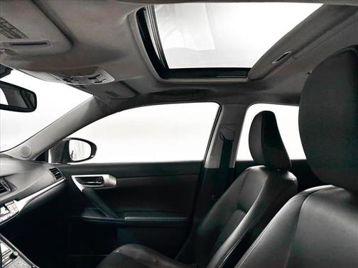2013 Lexus CT 200h HYBRID