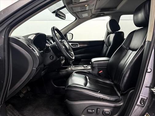 2018 Nissan Pathfinder Platinum
