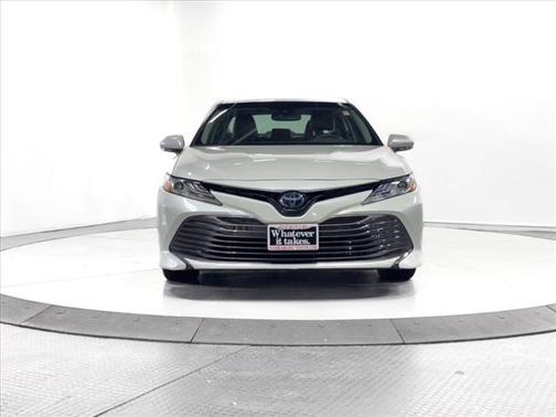 2018 Toyota Camry Hybrid XLE