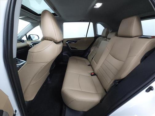 Wind Chill Pearl 2023 Toyota RAV4 XLE Premium