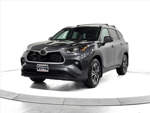 2025 Toyota Highlander XLE