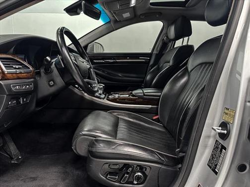 2017 Genesis G90 Premium