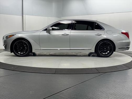 2017 Genesis G90 Premium