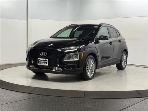 2020 Hyundai KONA SEL Plus