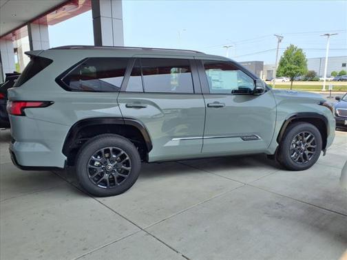 2025 Toyota Sequoia Platinum
